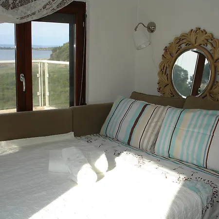 Semesterbostad Amazing Beachfront Maison