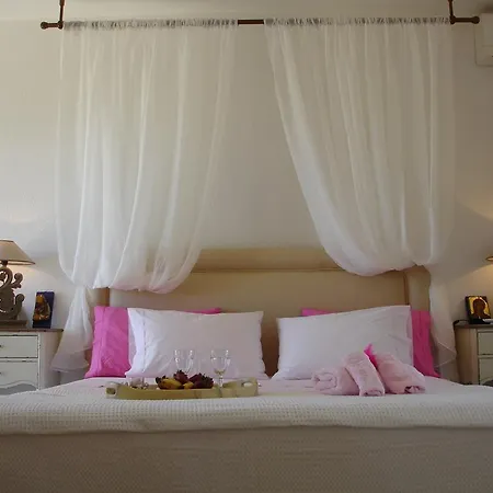 Amazing Beachfront Maison Semesterbostad Toroni